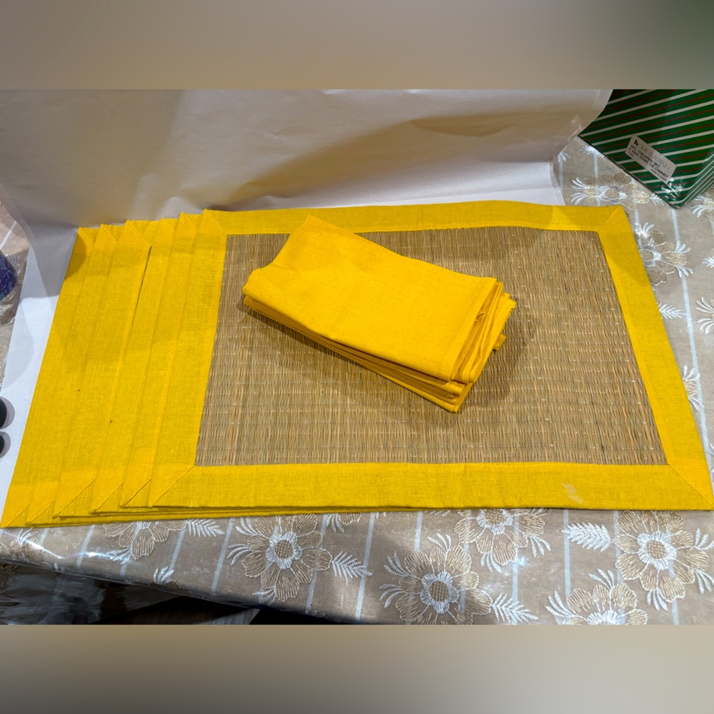Set of 6 Yellow Linen & Bamboo Placemats with Matching Napkins – Dining Table De